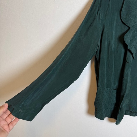 Rabbit Rabbit Rabbit Designs Women's Green Button Up Blazer Jacket - Picture 5 of 9